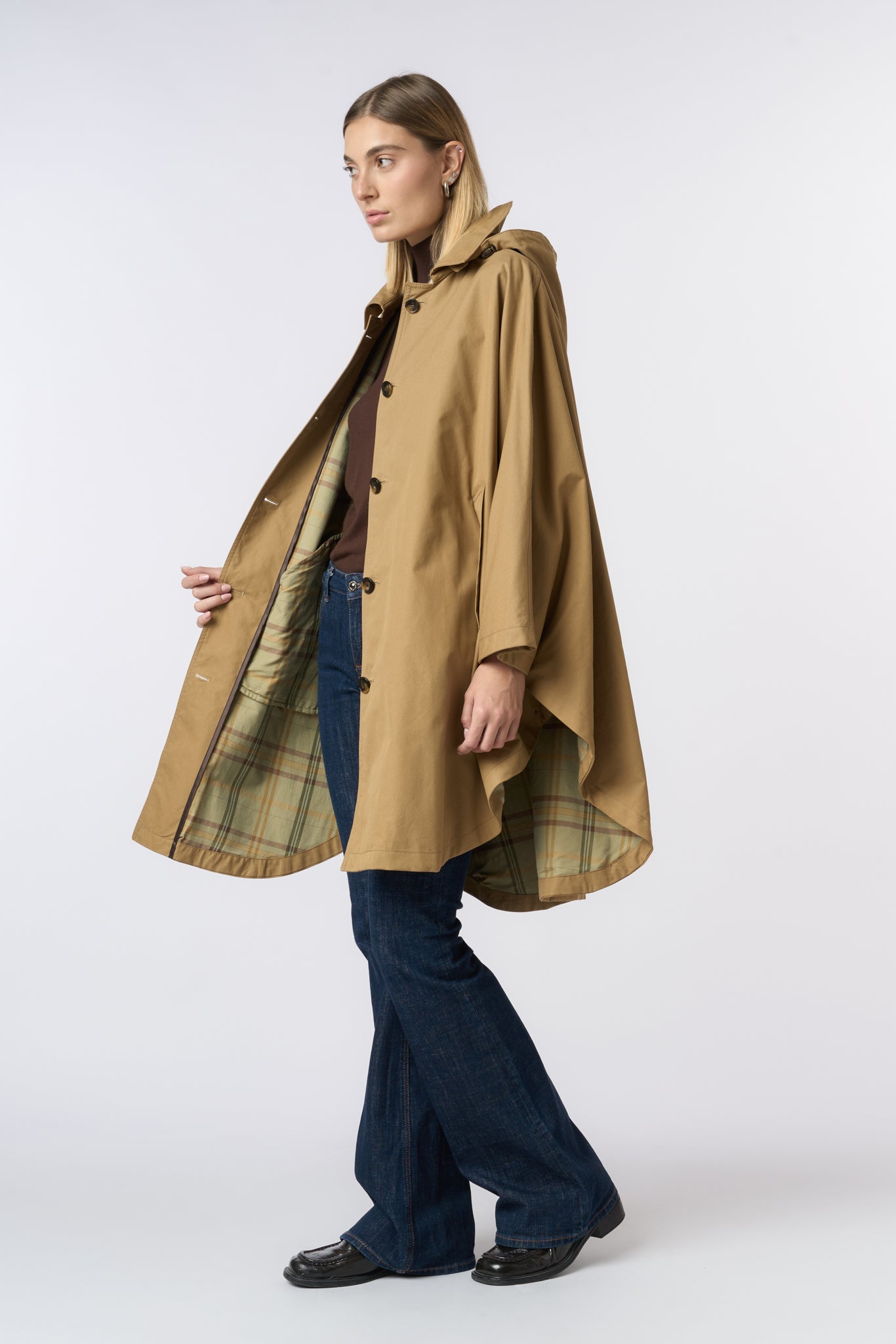 MANTELLA D WORD - 5 HONEY