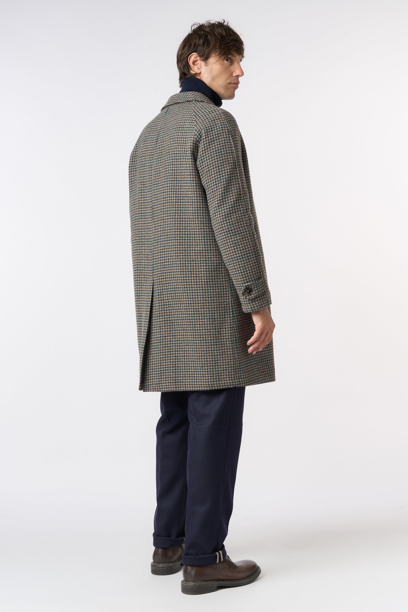 NEW DEA FW UKS - 24 BLUE SQUARES